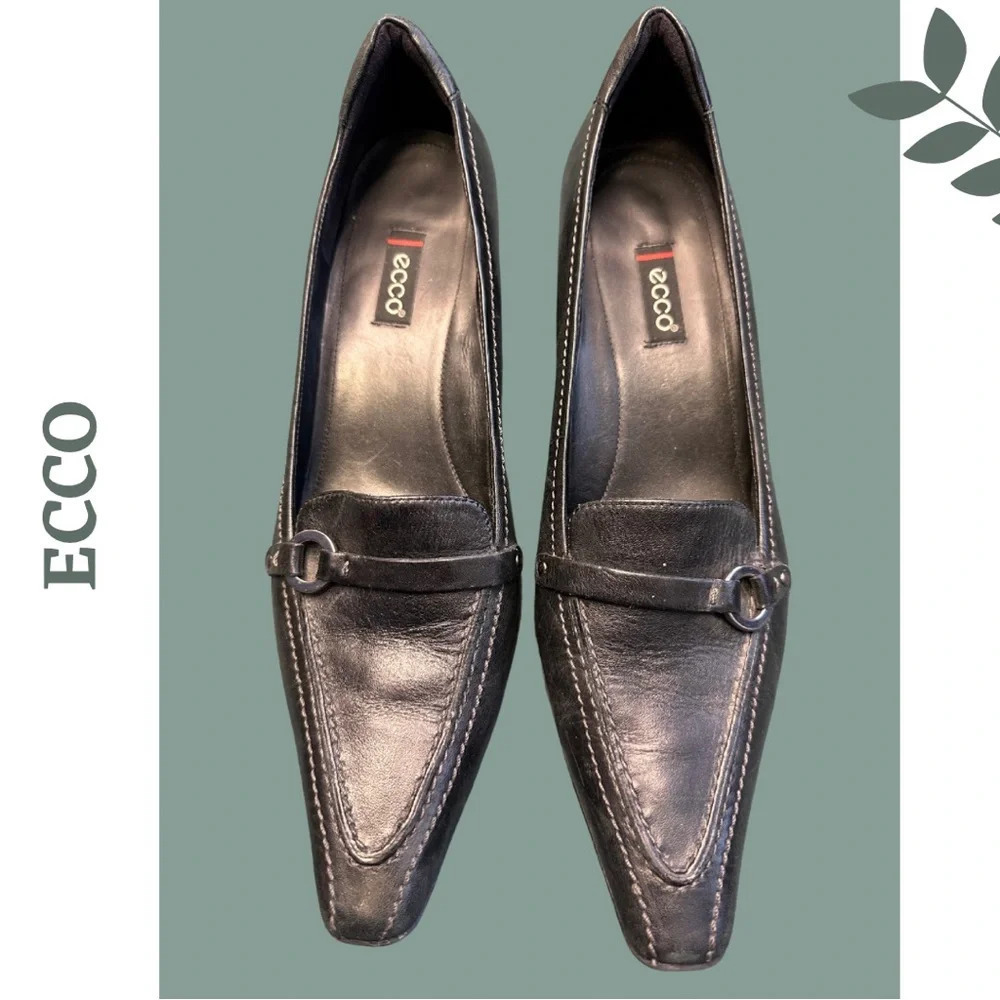 Ecco Black Leather Slip On Shoe with Heel Buckle Detail Size 41